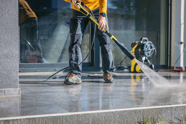 Why Choose Our Certified Pressure Washing Experts for Your Project Needs in Covington, LA?
